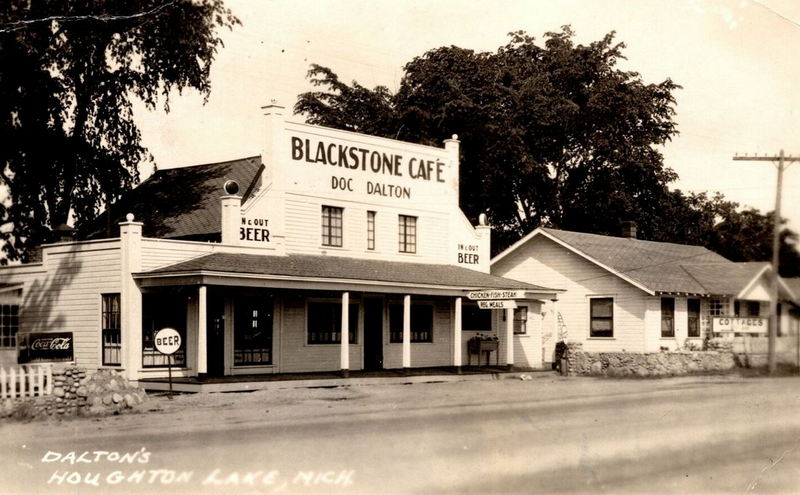 Blackstone Cafe (Heards Blackstone, Youngs Restaurant) - Historical Photo